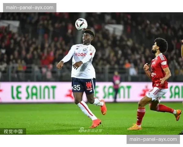 社区的力量:探访布雷斯特,小城球队连续征战法甲的生存哲学